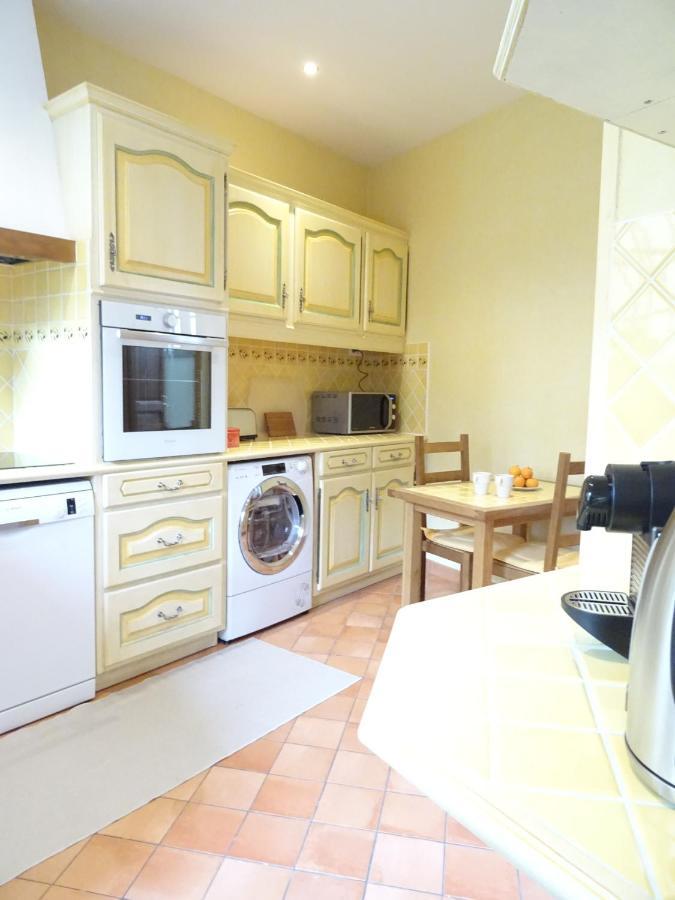 Appartement Avec Jardin - A 10 Minutes De Disneyland モンテヴラン エクステリア 写真